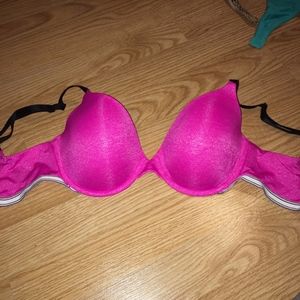 Victoria's Secret PINK bra